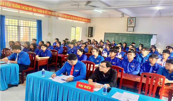 ĐOÀN TRƯỜNG THCS&THPT HÒA THUẬN TỔ CHỨC THÀNH CÔNG ĐẠI HỘI ĐẠI BIỂU ĐOÀN TNCS HỒ CHÍ MINH